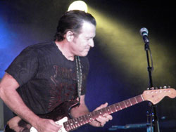 Tommy Castro Blues On Stage